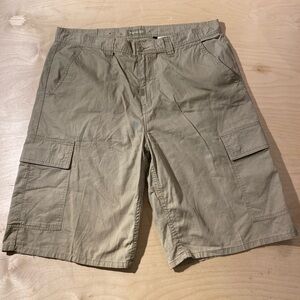 LRG Olive Cargo Shorts for Men 40 (NO)